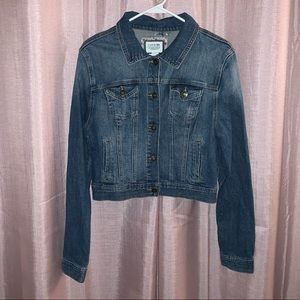 Cropped blue jean jacket size large